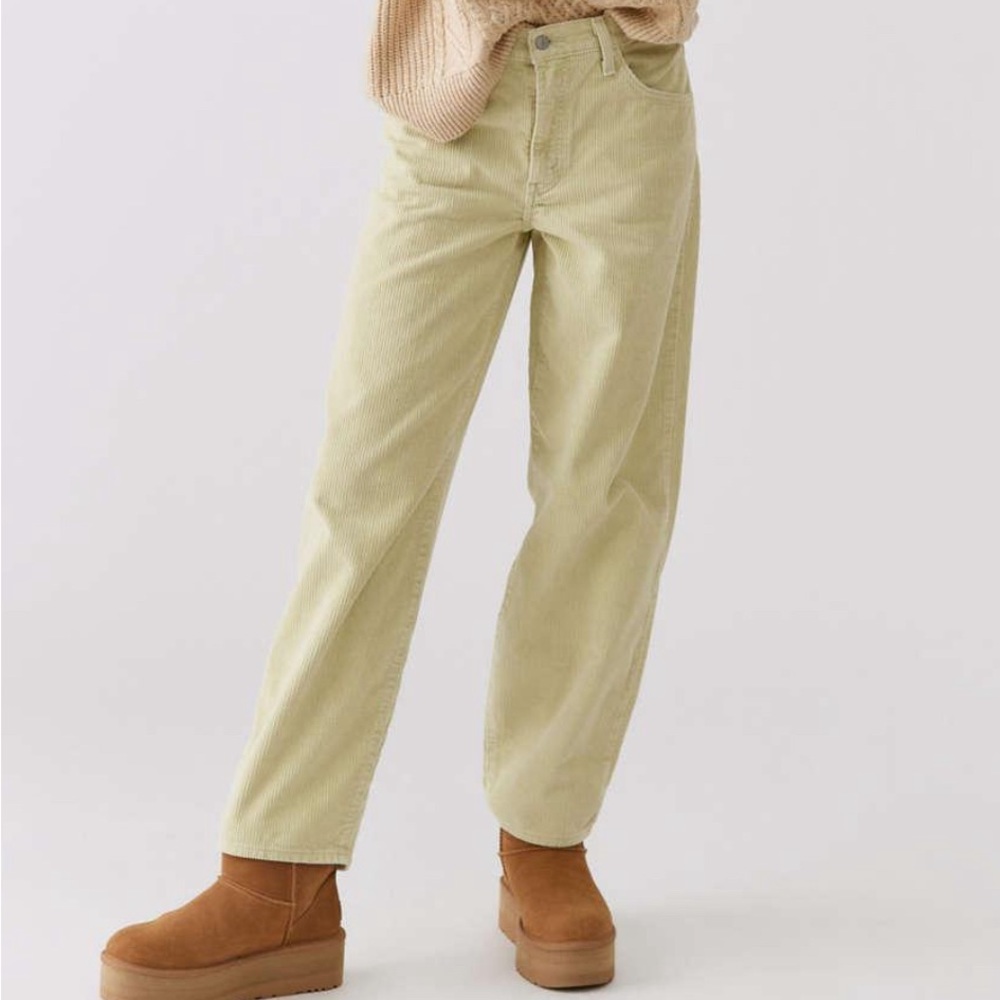 Levi's Eco Green Garment Dye Corduroy Baggy Dad‎ Jeans size W23 L30 women’s